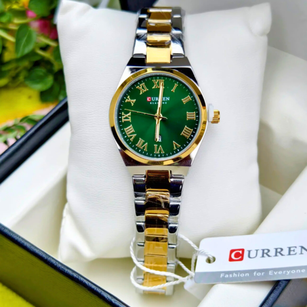 ساعة نسائية Curren 9095 براصلي ذهبي فضي