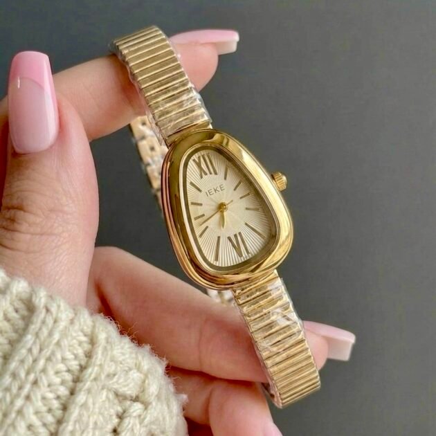 IEKE 88241 ذهبية بخلفية ذهبية