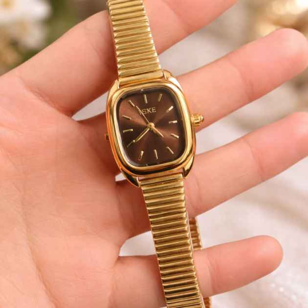 IEKE 88294 براصلي ذهبي بخلفية برغندي