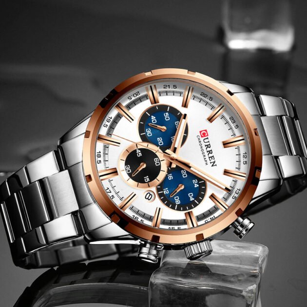 ساعة رجالية Curren 8355 براصلي فضي بخلفية بيضاء