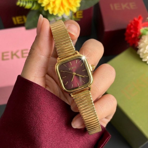 IEKE 88073 براصلي ذهبي بخلفية برغندي